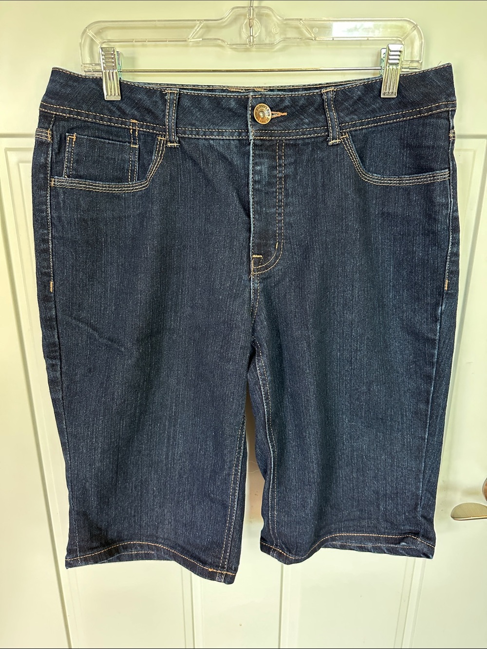 St John’s Bay Women's Dark Blue Denim Bermuda Shorts - 12 57116